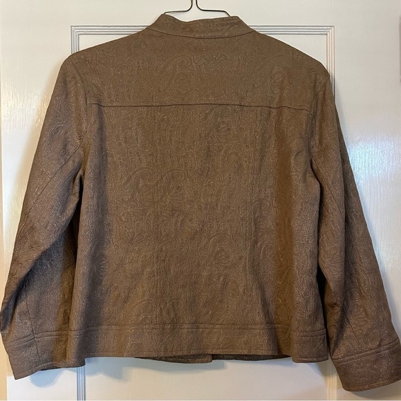 Chico’s Jacket Boxy Muted Leaf Print in Latte Brown w/ Metallic Gold Sheen Sz M - Picture 3 of 11